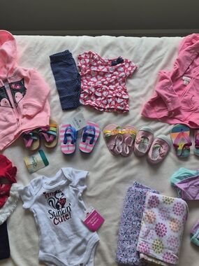 Newborn Lot Of Clothes And Shoes